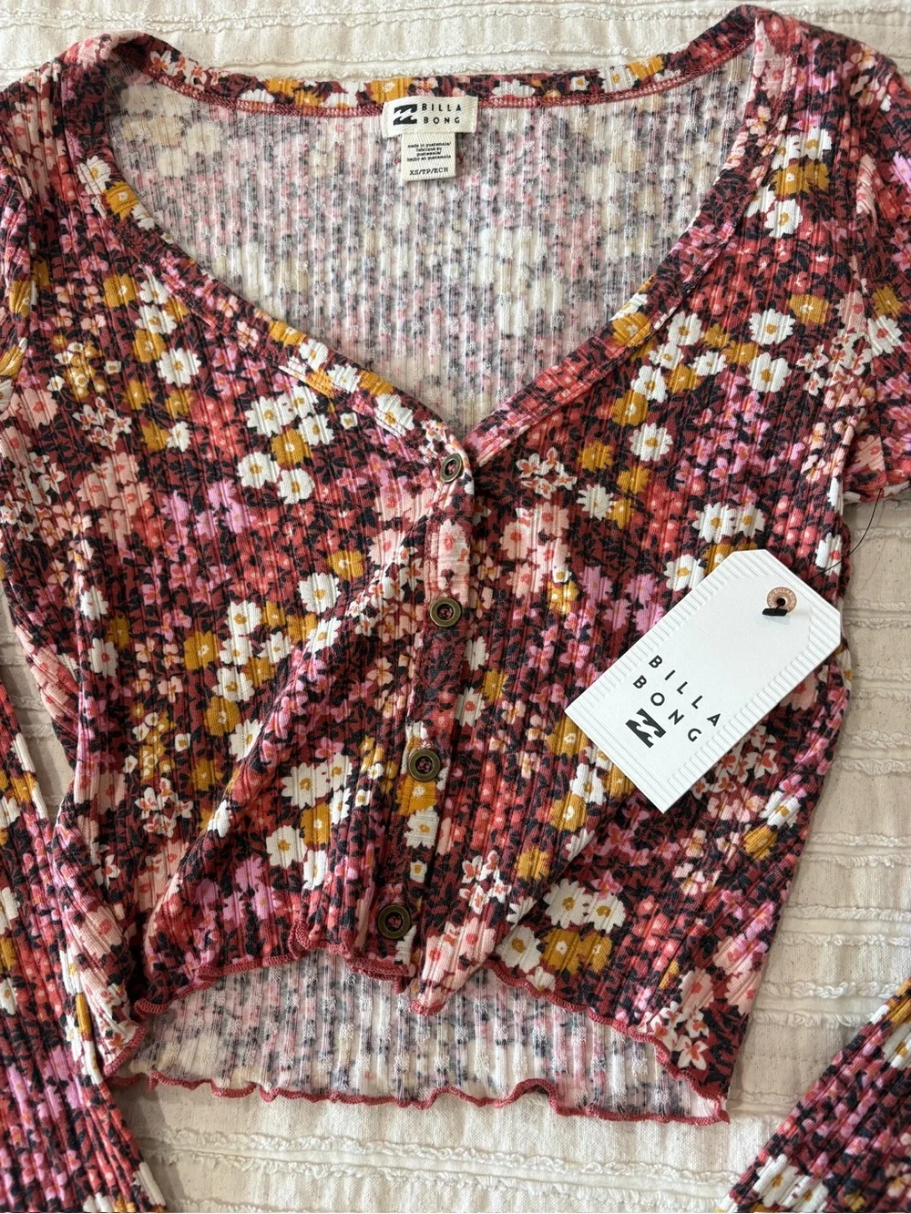 NWT Billabong Pink Floral Ribbed Long-Sleeve Crop Top